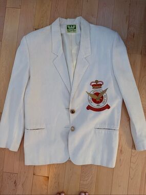 Crested off white blazer